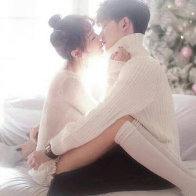 男女拥抱亲吻图片大全