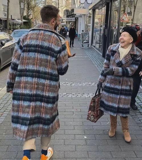 老太太穿衣服图片大全,岁月静好，衣品依旧