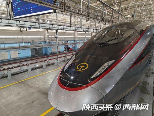 动车组视频,穿梭时空的钢铁巨龙